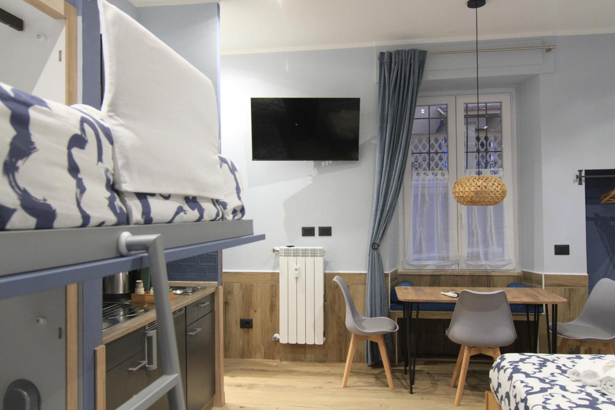 Helle Hus Guest House - 200M From Piazza Bologna Metro And 10 Minutes From The Colosseum Bagian luar foto
